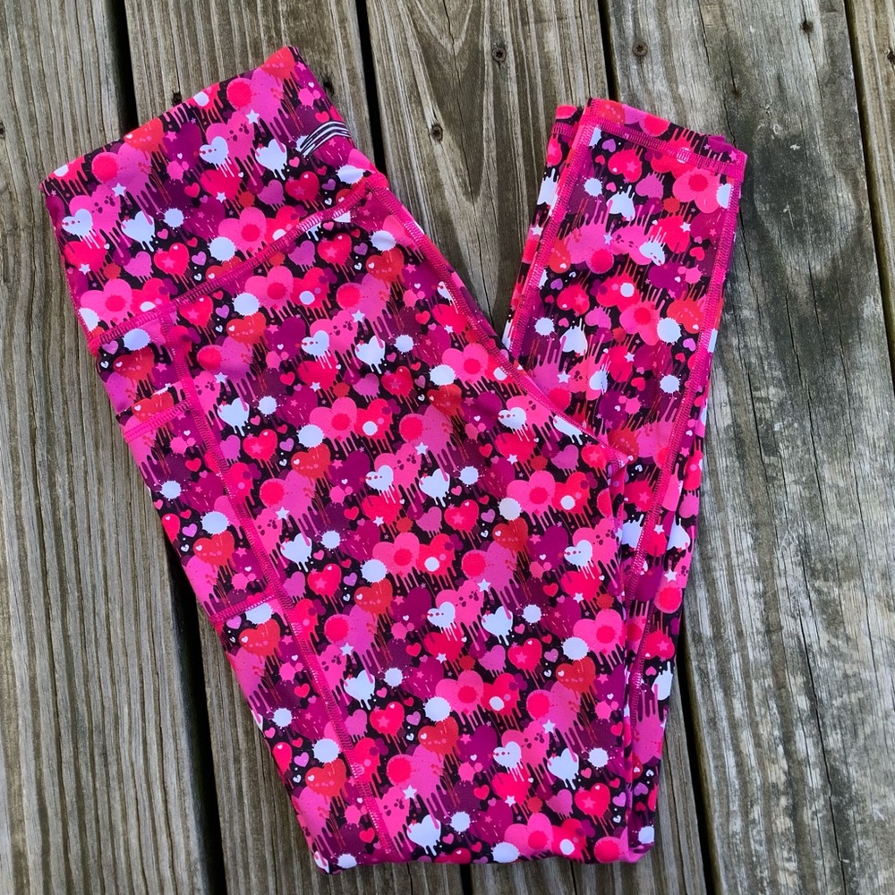 Bend Active Heart Leggings - Size Small